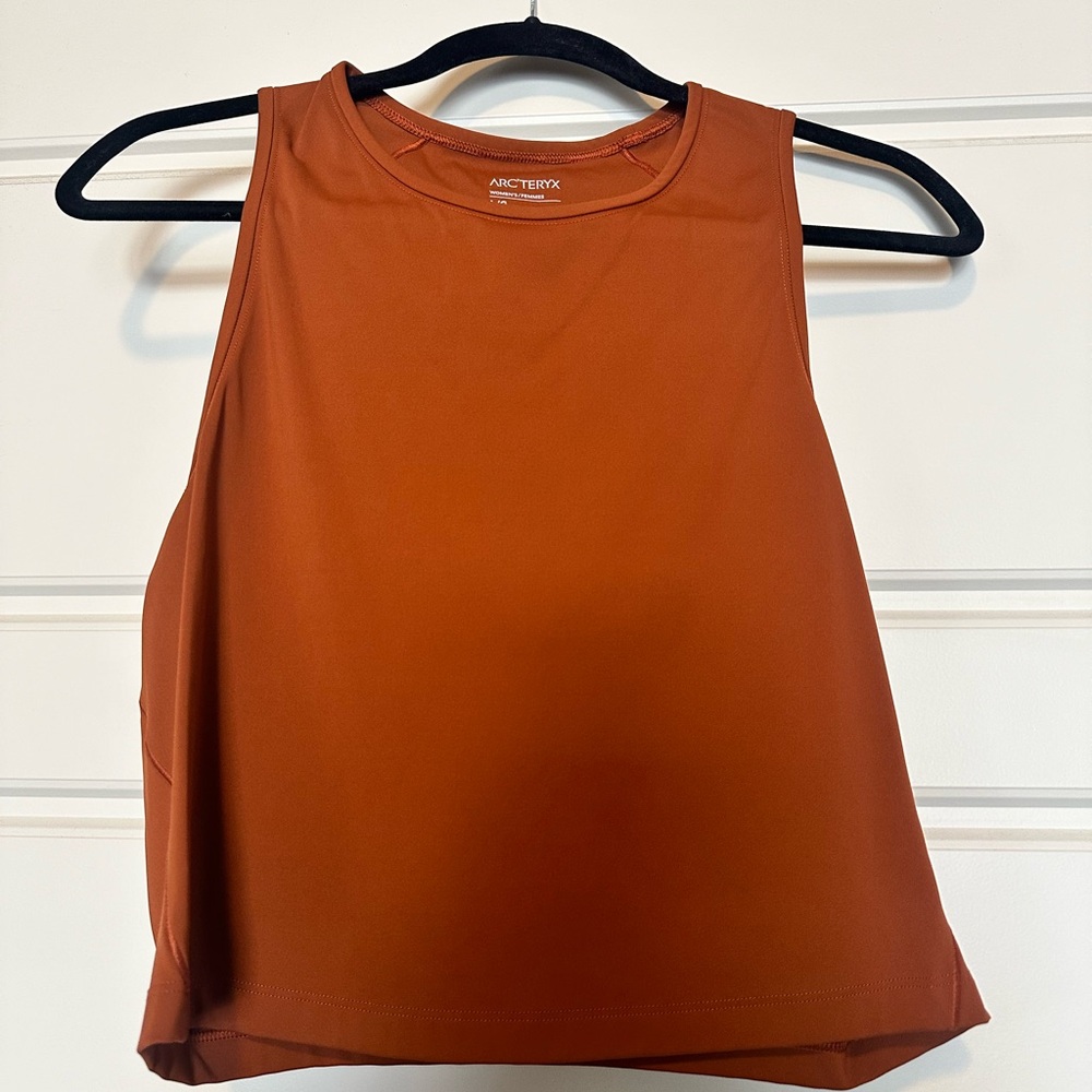 Arc’teryx Cropped Soria Tank